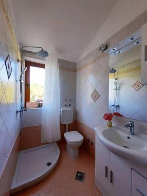 Holiday Home For 8 People, Pool + Sea View Vilanija Εξωτερικό φωτογραφία