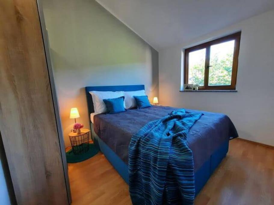 Holiday Home For 8 People, Pool + Sea View Vilanija Εξωτερικό φωτογραφία